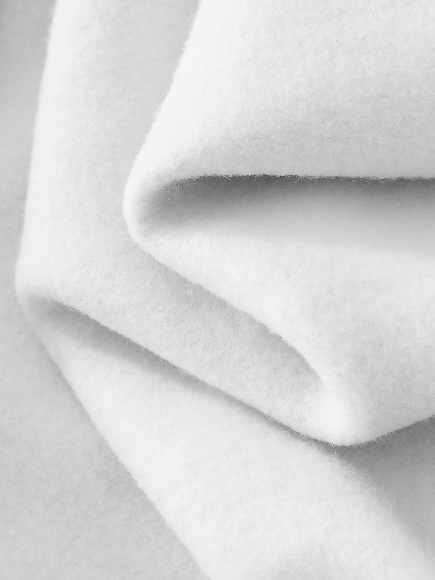 ESSENTIAL VARSITY JACKET